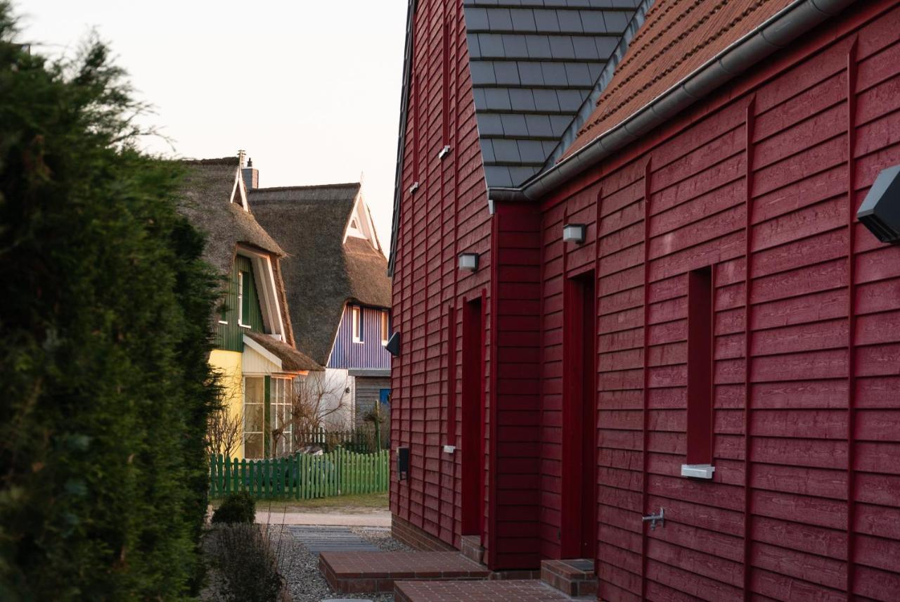 Ferienwohnung Rote Kate 보른 외부 사진