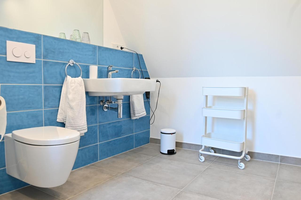 Ferienwohnung Rote Kate 보른 외부 사진