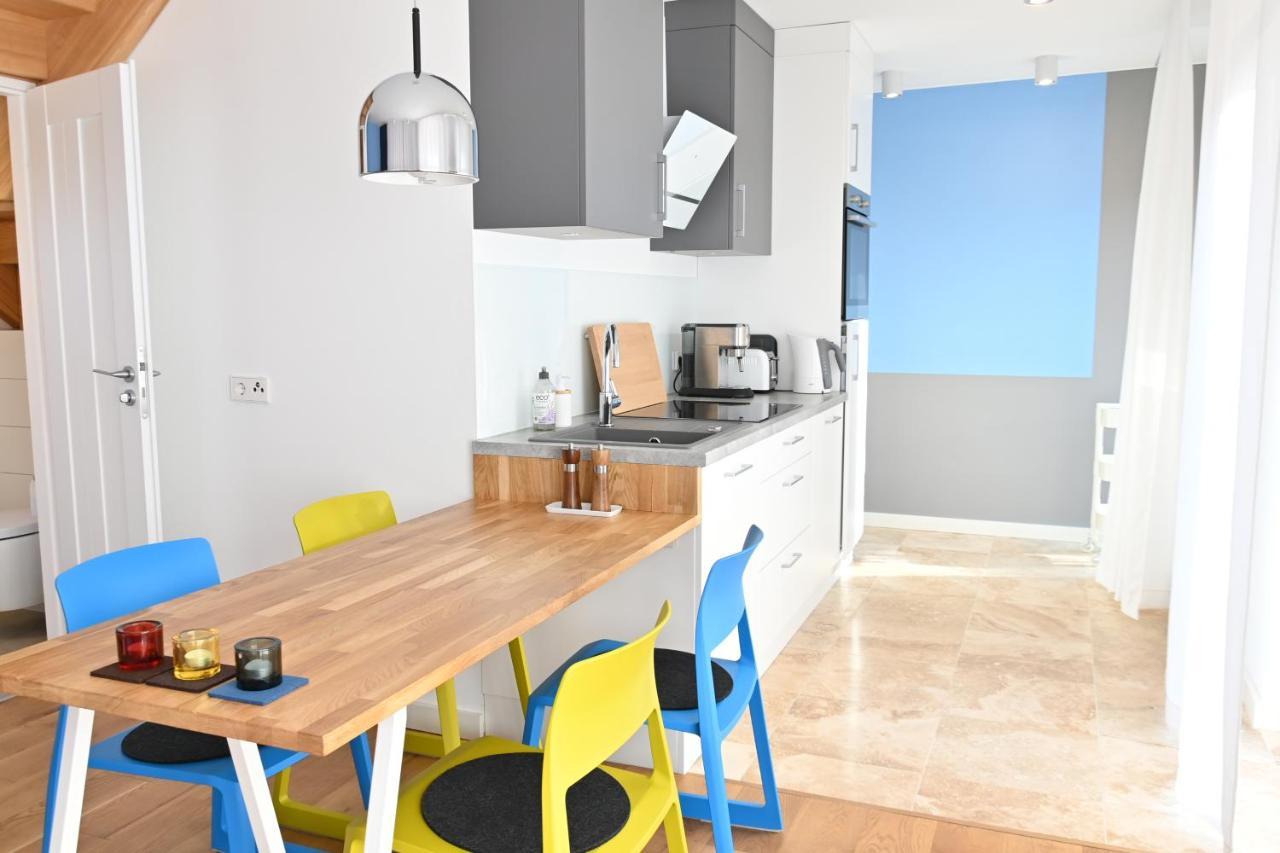 Ferienwohnung Rote Kate 보른 외부 사진